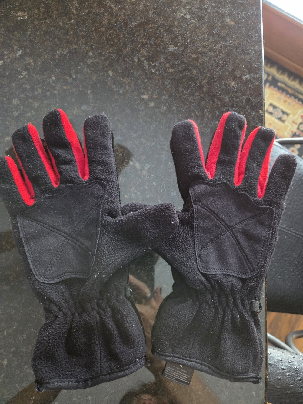 Harley-Davidson Black and Red Women's Fleece Gloves - Picture 2 of 6